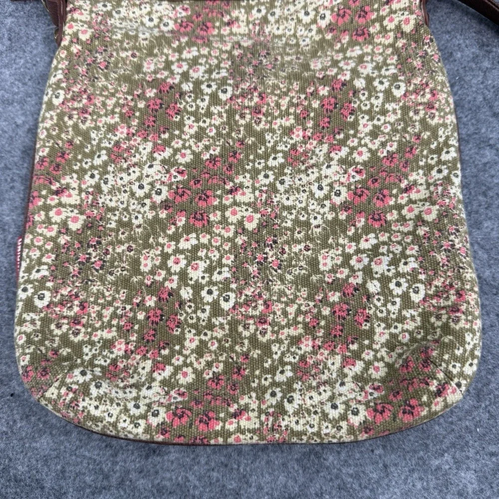 Unionbay Womens Crossbody Purse Bag Flowers Floral Adjustable Strap Cottage Core